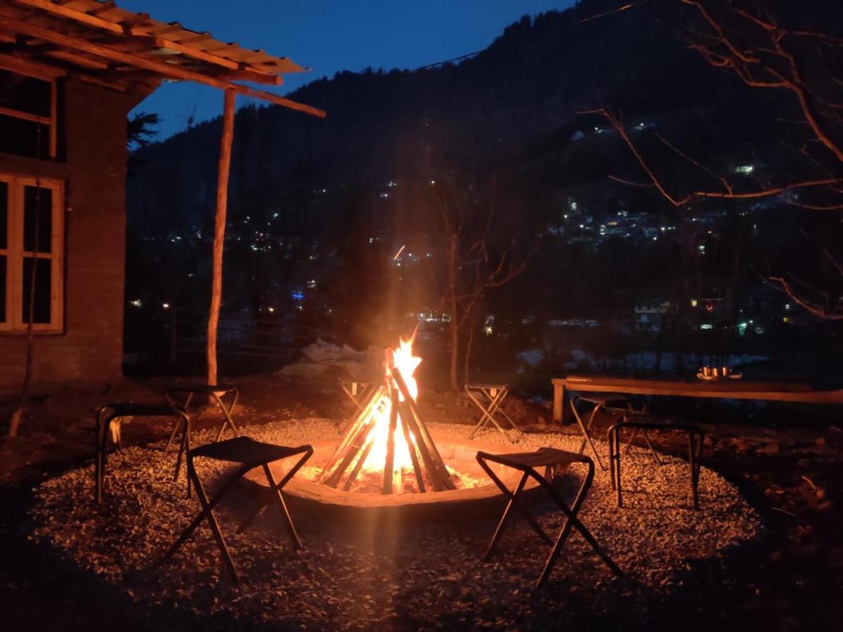 Himtrek Riverside Camps & Hostel Manali 外观 照片