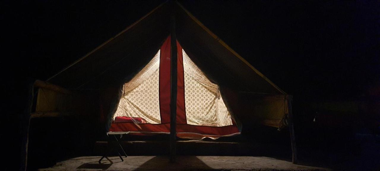 Himtrek Riverside Camps & Hostel Manali 外观 照片