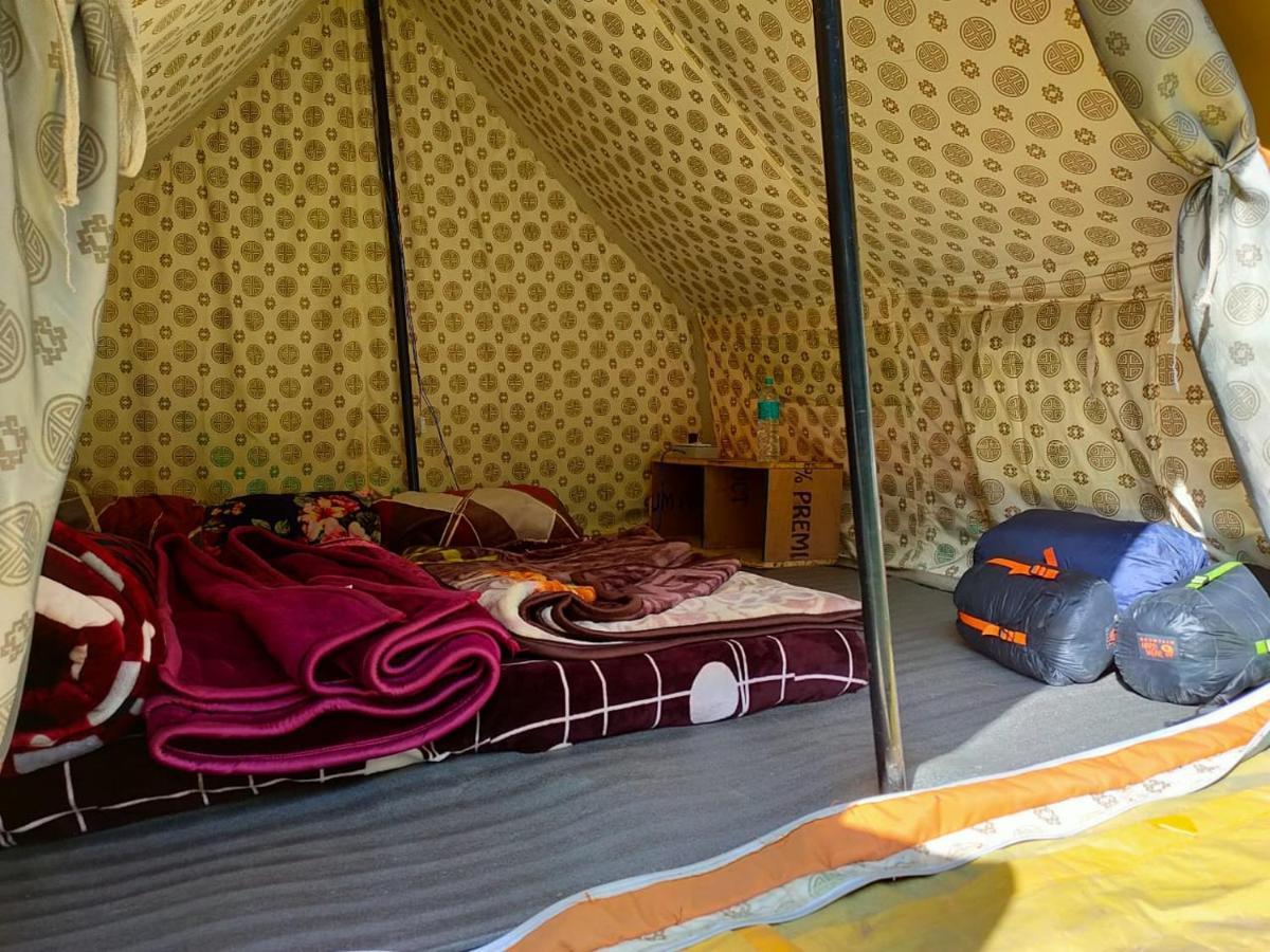 Himtrek Riverside Camps & Hostel Manali 外观 照片