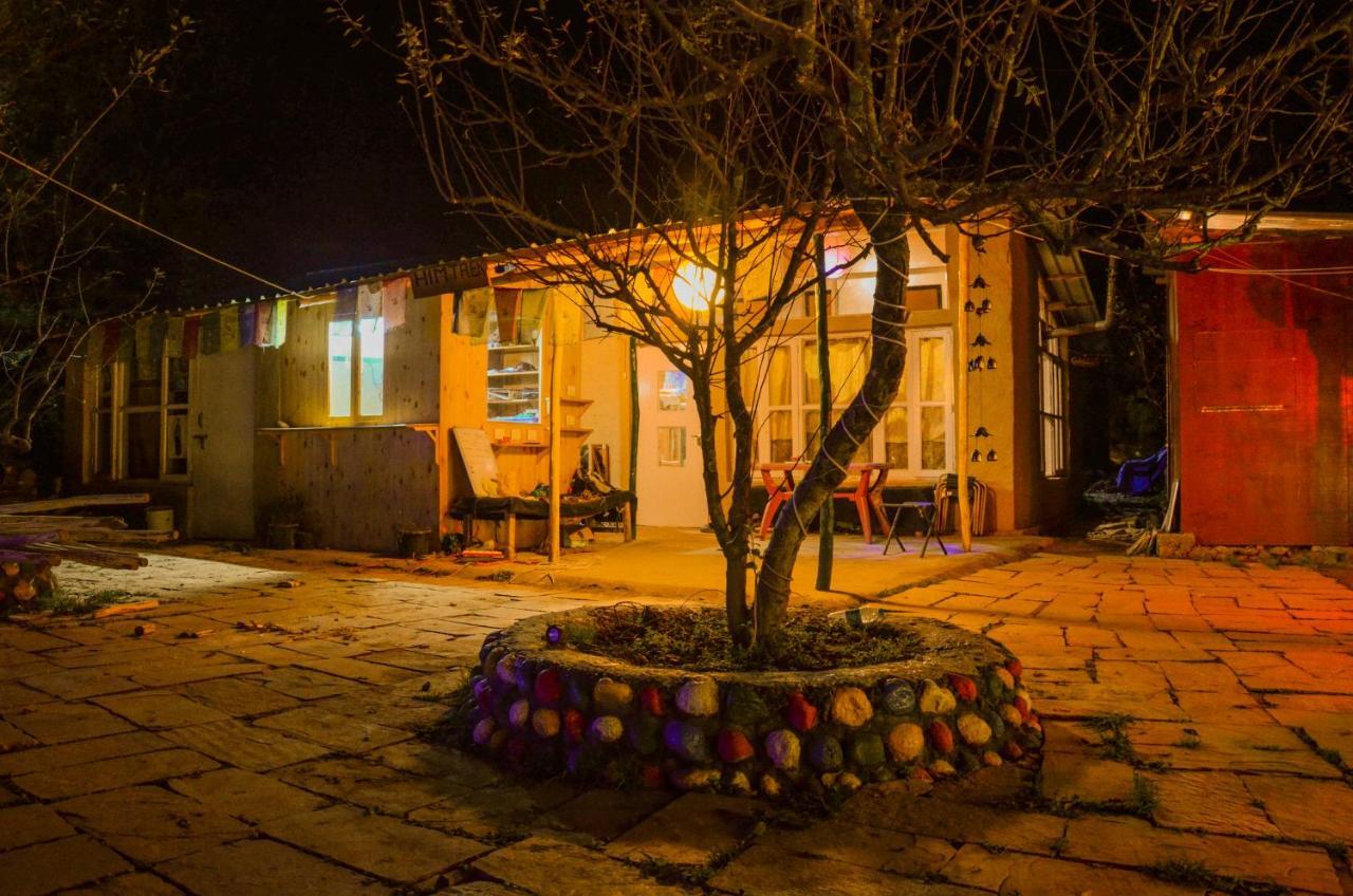 Himtrek Riverside Camps & Hostel Manali 外观 照片