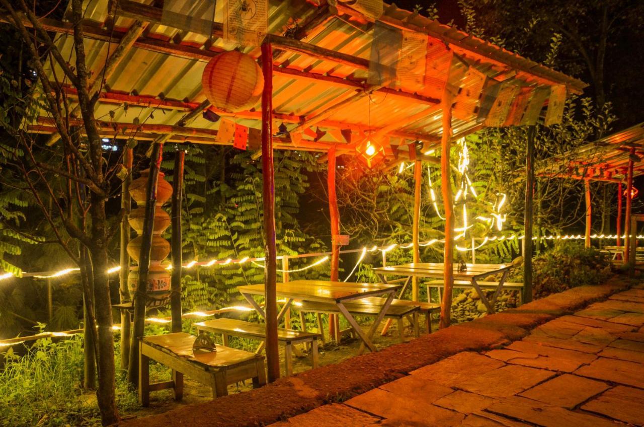 Himtrek Riverside Camps & Hostel Manali 外观 照片